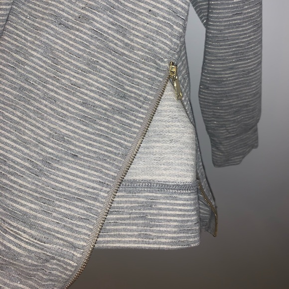 Lightweight Sweatshirt - Picture 3 of 3